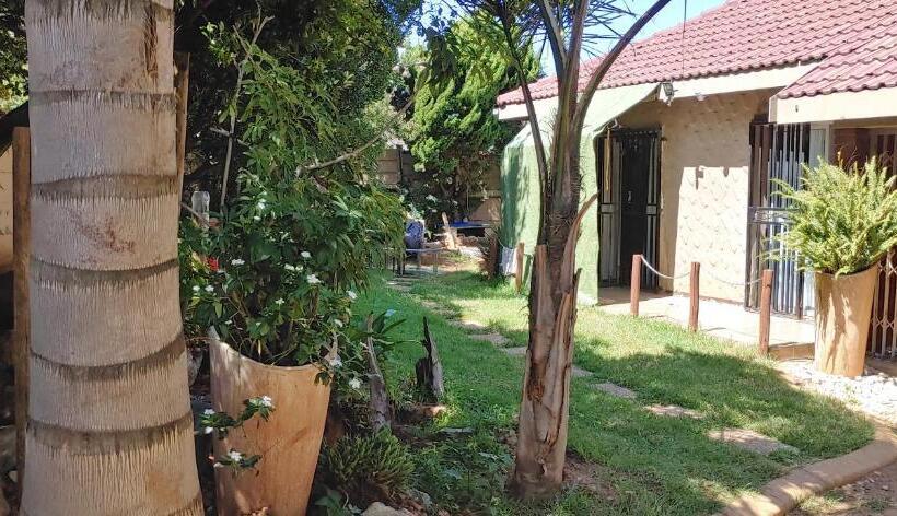 Bed & Breakfast 64 On Windsor