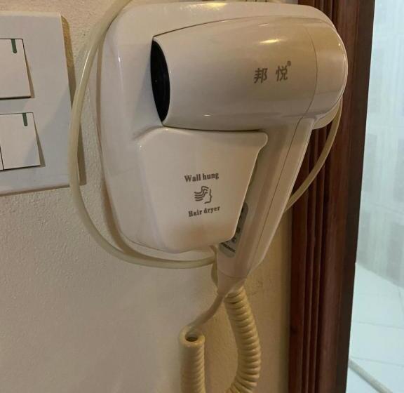 Heuangpaseuth Hotel 1香帕塞酒店