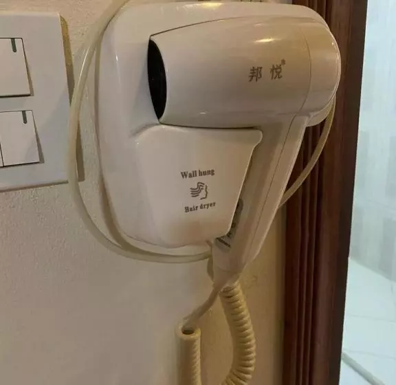 Heuangpaseuth Hotel 1香帕塞酒店