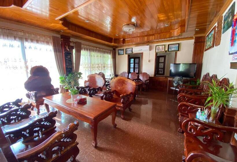 Heuangpaseuth Hotel 1香帕塞酒店