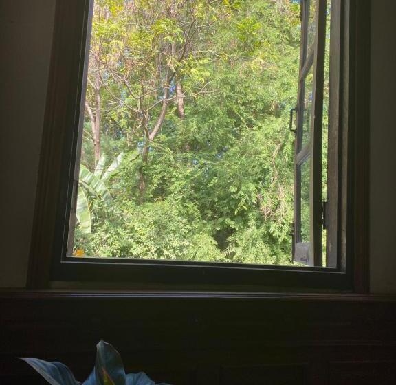 Heuangpaseuth Hotel 1香帕塞酒店