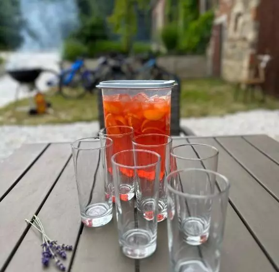 ホテル Chateau Kravín   Celý Objekt 15 Pokojů A Stodola