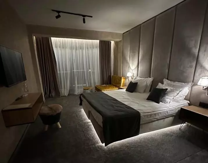 Hotel Forest View