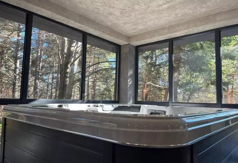 Hotel Forest View