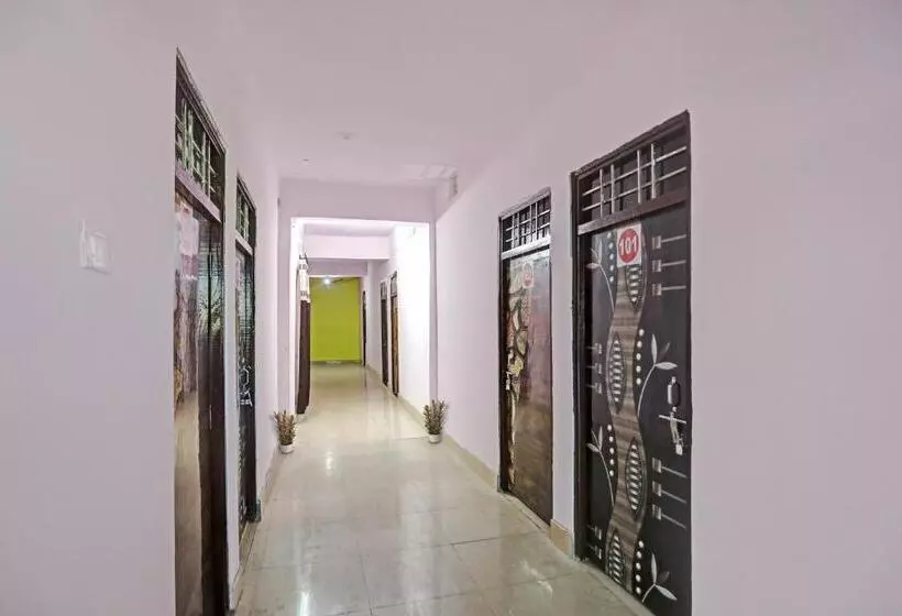 Hotelli Oyo Flagship Dream Stay