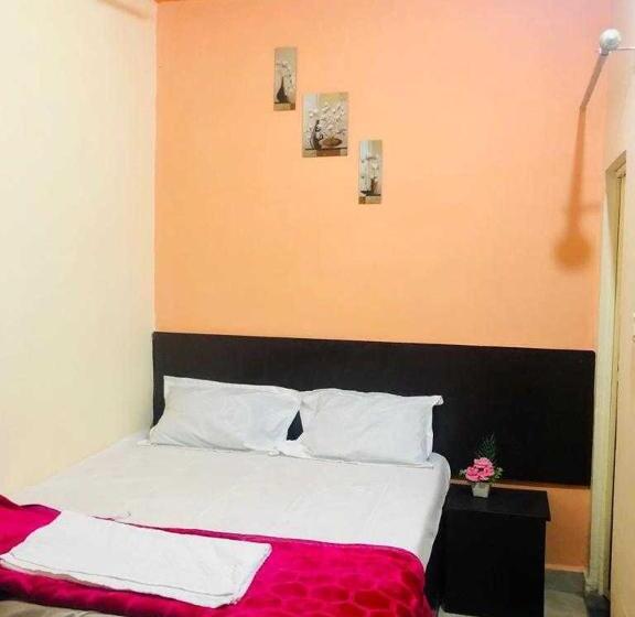 Hotell Oyo The Bliss Guest House & Restaurant