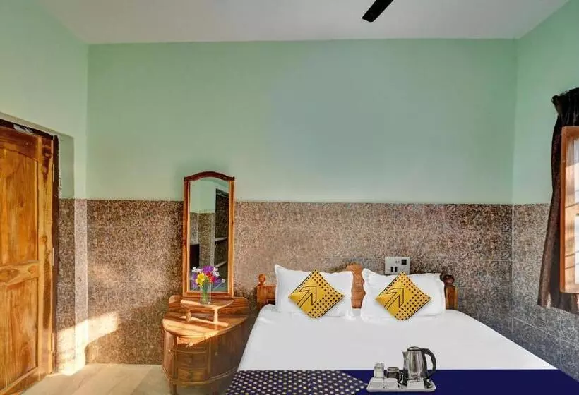 Hotelli Spot On Gate Way Guest House
