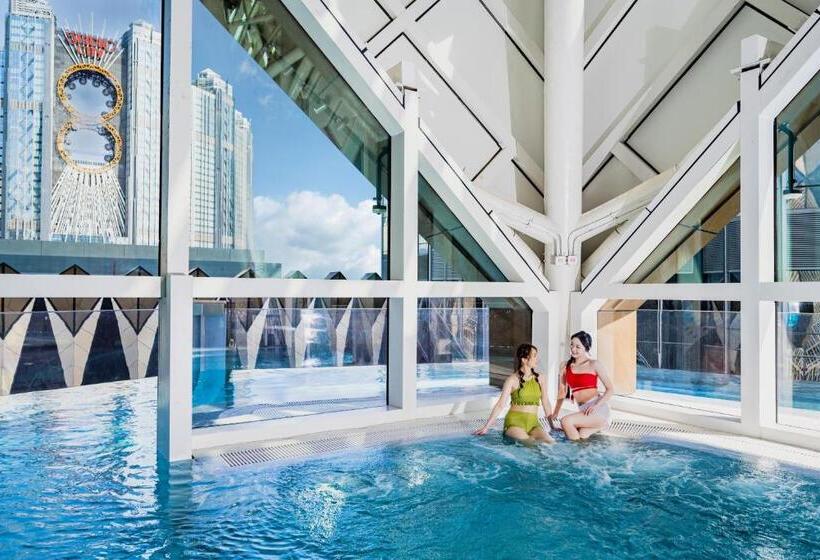 בית מלון כפרי Studio City Epic Tower