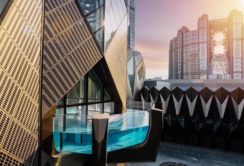 בית מלון כפרי Studio City Epic Tower