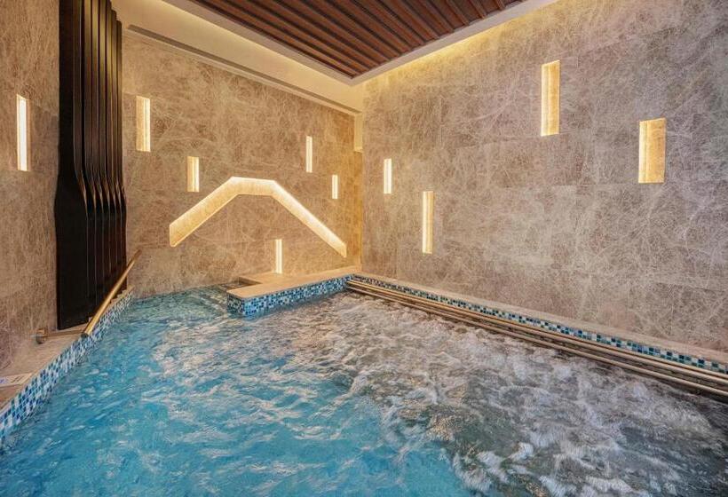 בית מלון כפרי Studio City Epic Tower