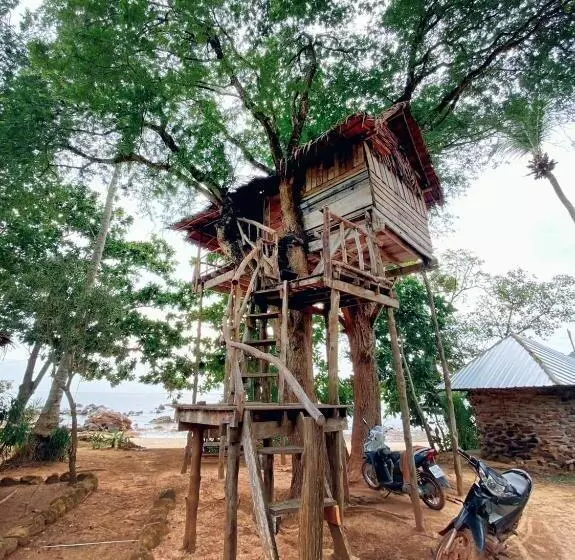 Hotelli Sunset Beach Bungalow Koh Pu