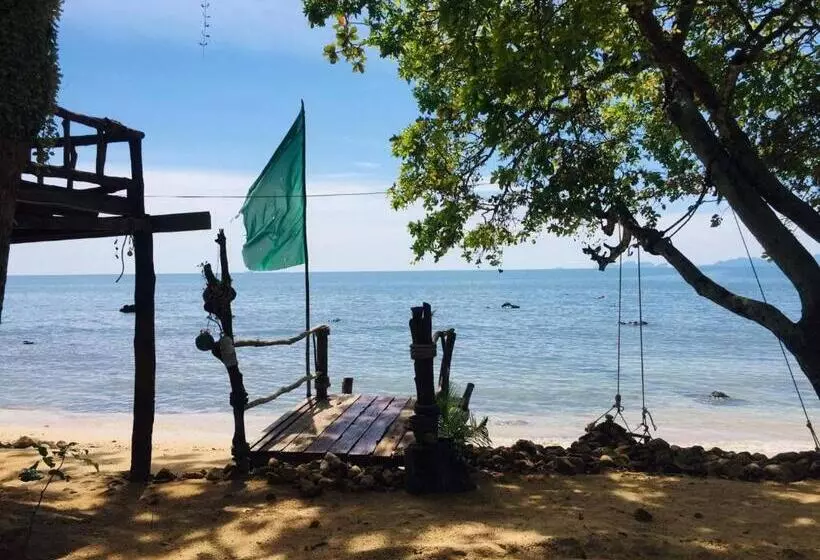 Hotelli Sunset Beach Bungalow Koh Pu