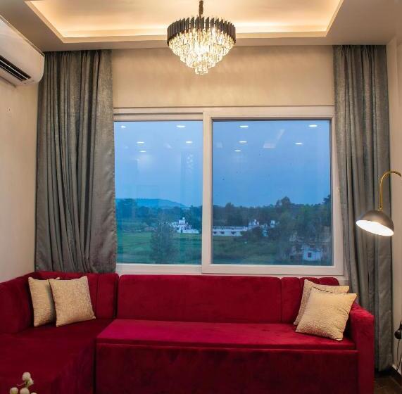 בית מלון כפרי Tathastu