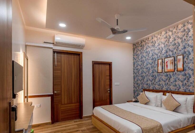 בית מלון כפרי Tathastu