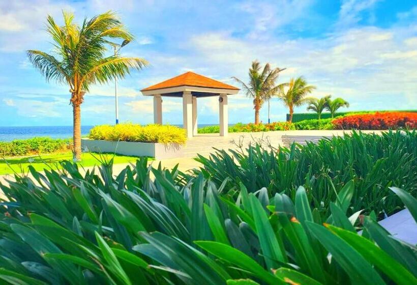 Oceanside Arterra Hotel Apartment Cebu