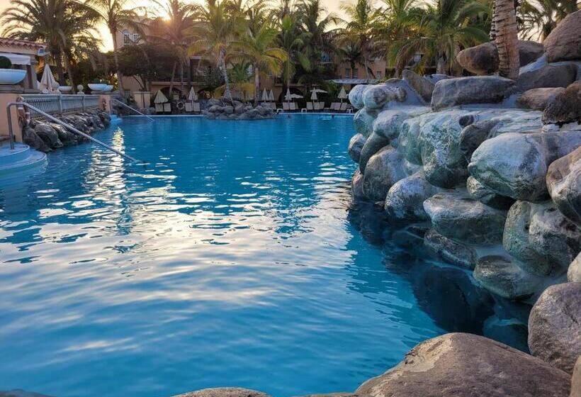 Palm Oasis Time Sharing