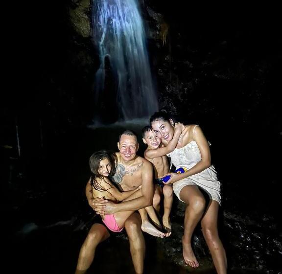 Pension Hostal Bahía Solano Herping