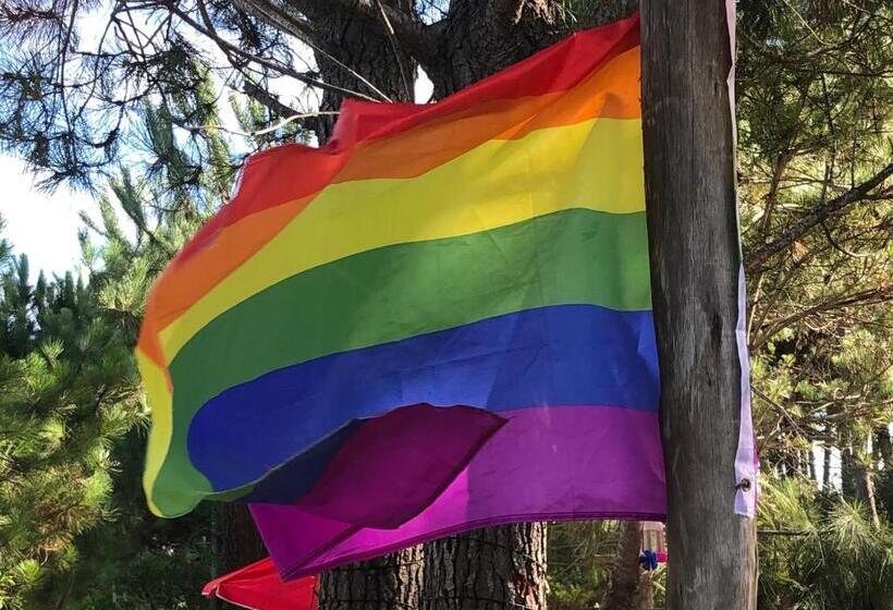 פנסיון Naturista Exclusivo Hombres