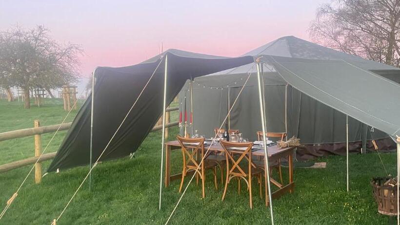 بنسيون Willow Hill Farm Club