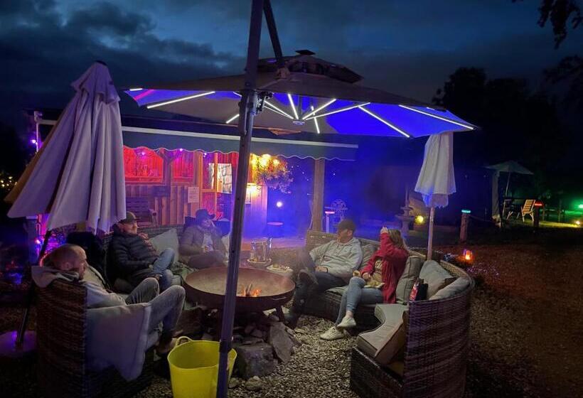 بنسيون Willow Hill Farm Club