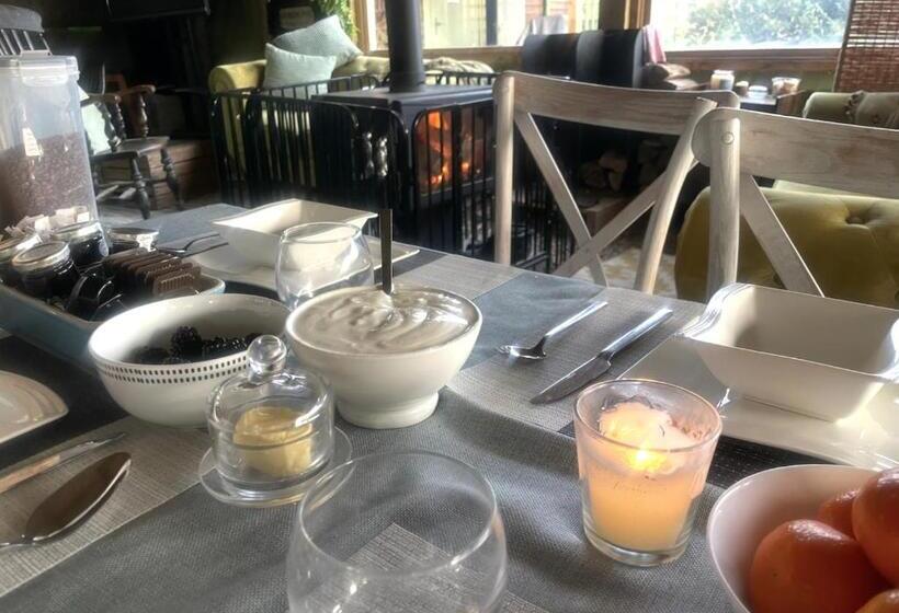 بنسيون Willow Hill Farm Club