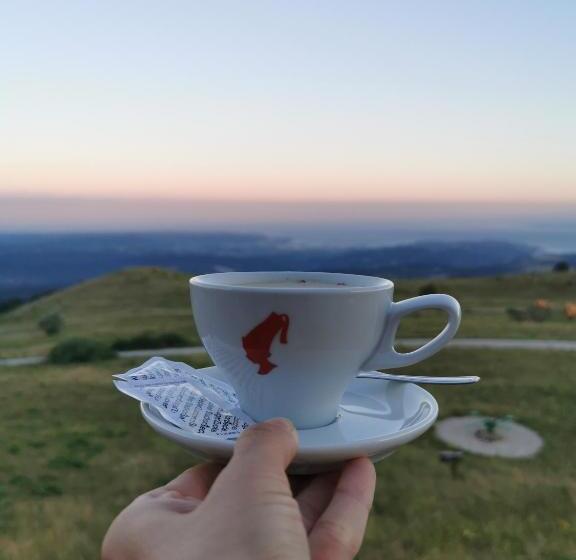 ユースホステル Tumova Koča Na Slavniku