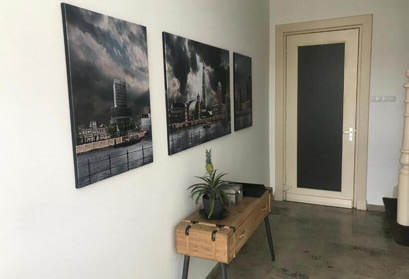 민박 Baron Van Baronie Tweepersoonskamer