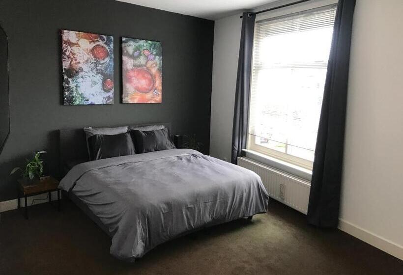 민박 Baron Van Baronie Tweepersoonskamer