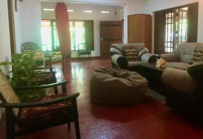 ベッドアンドブレックファースト Beach House Madiha