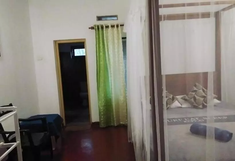 ベッドアンドブレックファースト Beach House Madiha