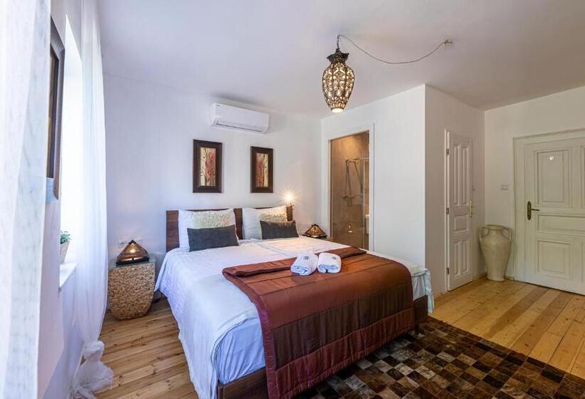 민박 Butik Design Nádas