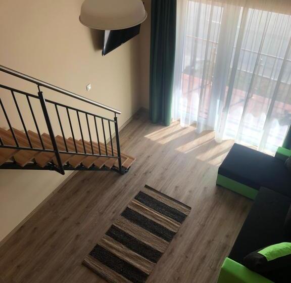 تختخواب و صبحانه Castellum Apartmanház