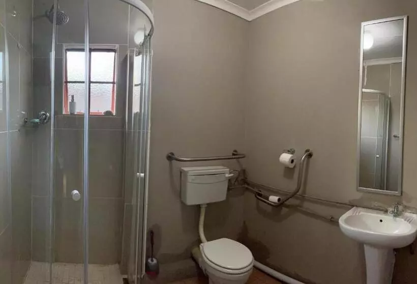 Aamiaismajoitus (B&B) Ncotshane Bnb