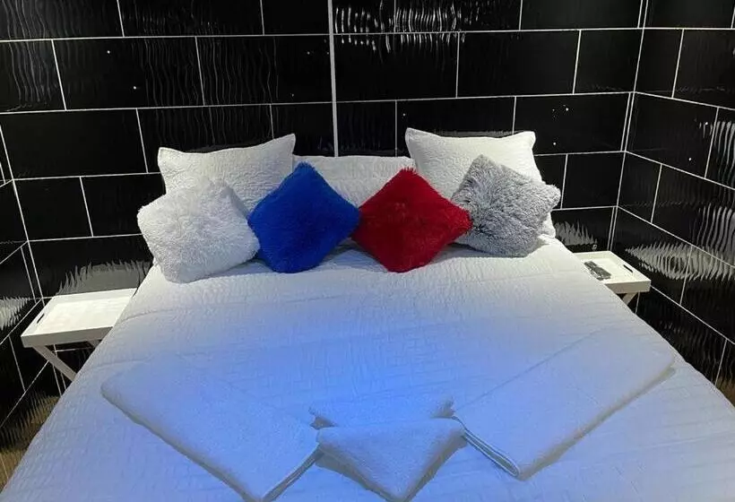 Aamiaismajoitus (B&B) Ncotshane Bnb