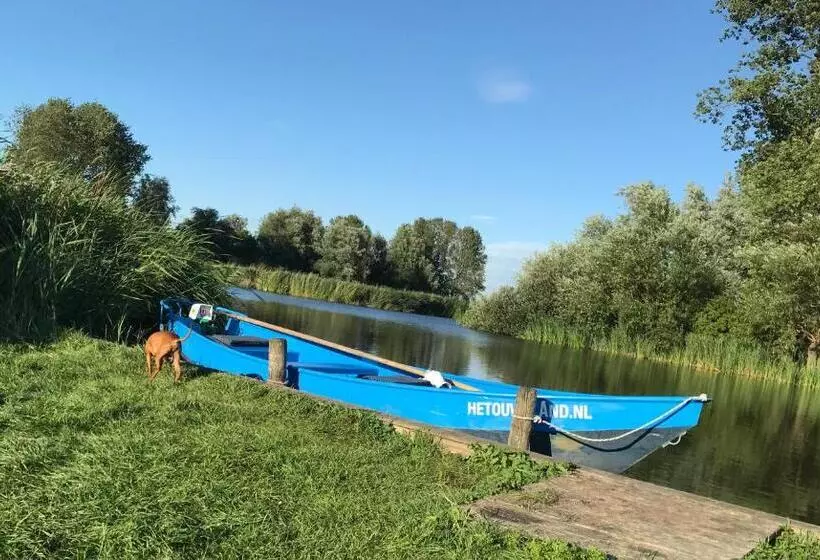 Aamiaismajoitus (B&B) Oude Postkantoor De Rijp