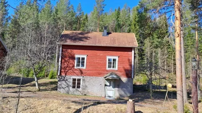 Aamiaismajoitus (B&B) Skålsjögården Timber Lodge