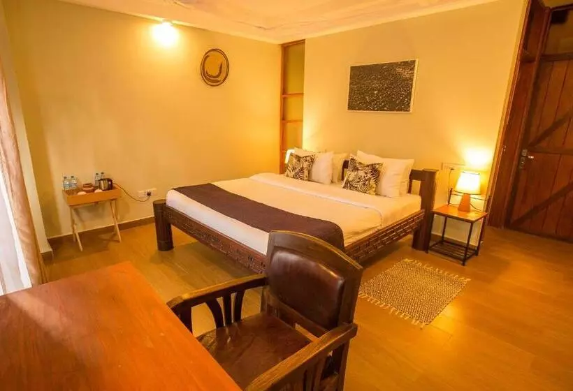 ホテル Amani Safari Lodge And Restaurant