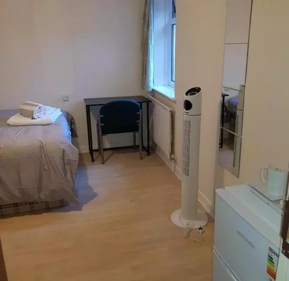 Kapselihotelli Blackberry Rooms Self Catering