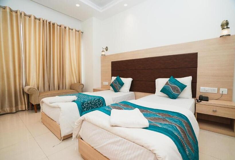 Fabhotel Interglobe Oasis