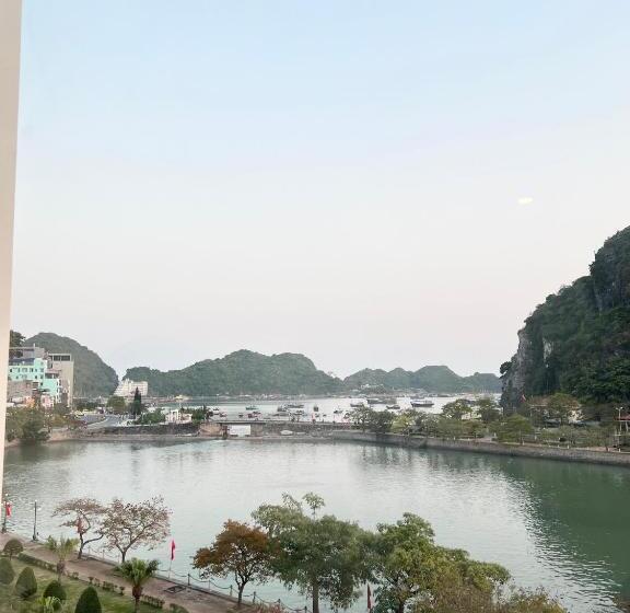 هتل Khách Sạn Vũ Dương