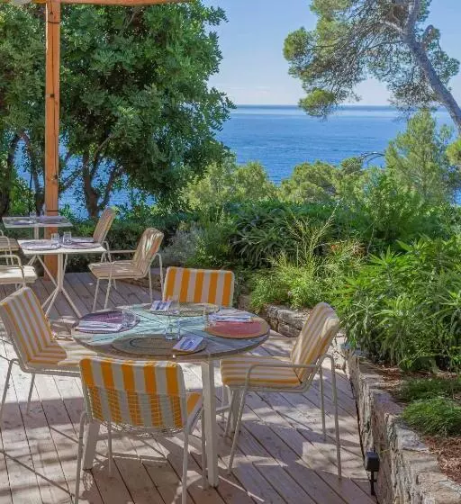 Hotelli Parc Et Résidence Le Provençal