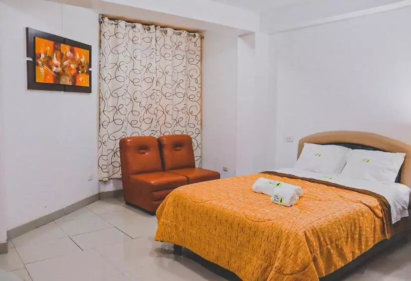 هتل Residencial Los Tres Pinos