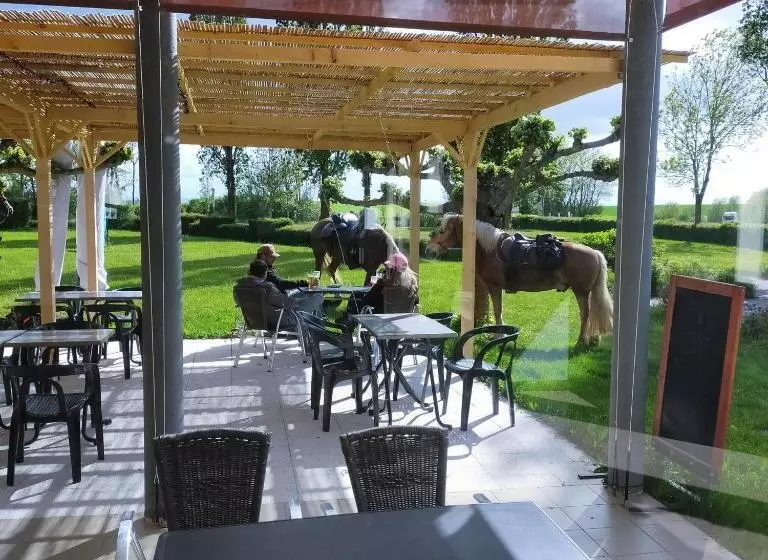 ホテル La Villa De L Embusade Guesthouse