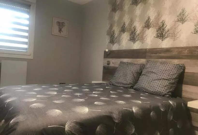ホテル La Villa De L Embusade Guesthouse