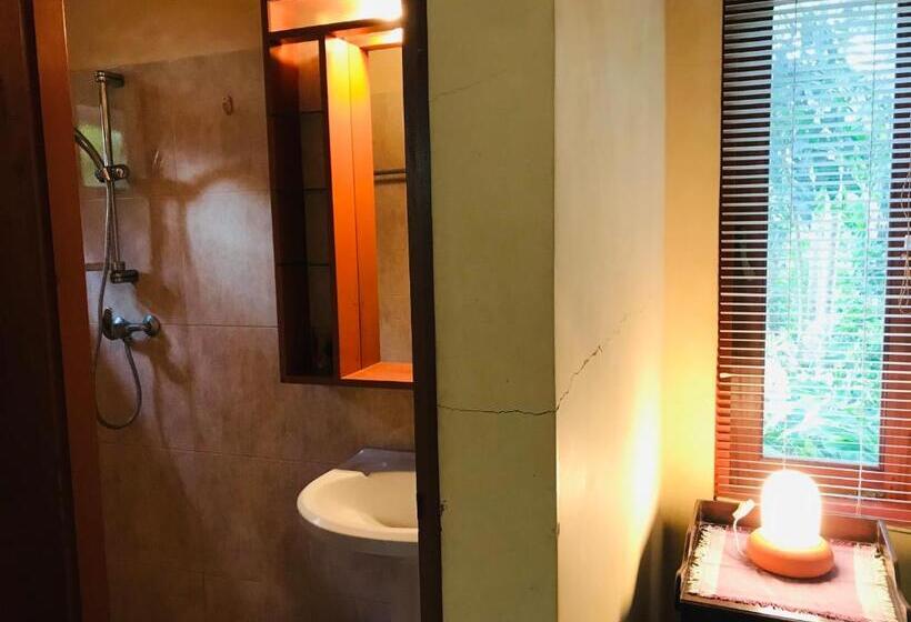 Отель Swarnapaya Résidence