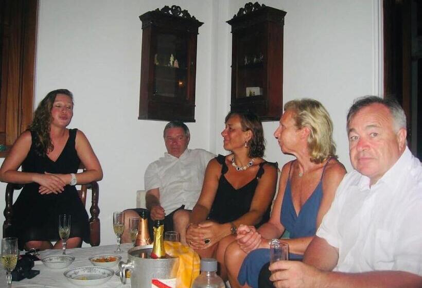 Отель Swarnapaya Résidence