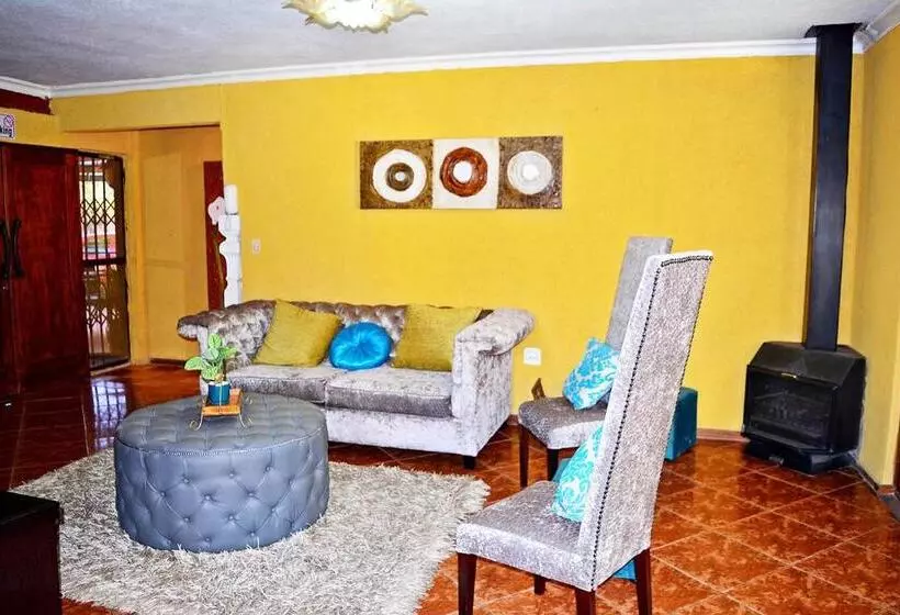 Mau Bed And Breakfast