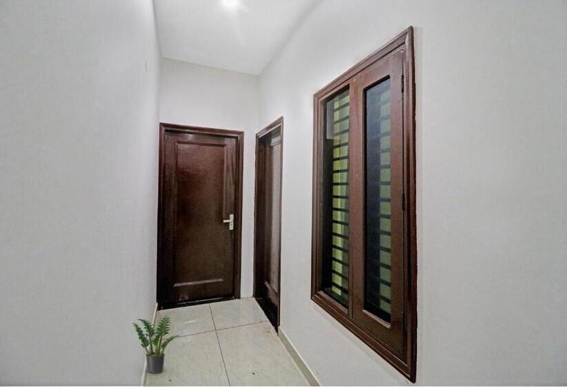 Oyo Flagship Hotel Royal Inn