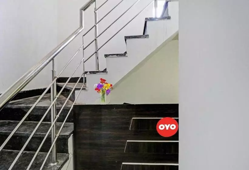 Oyo Flagship Hotel Royal Inn