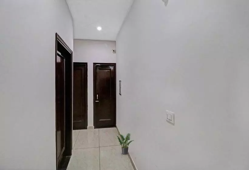 Oyo Flagship Hotel Royal Inn